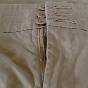 JMS KHAKI CAPRIS